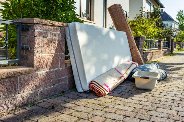 Best Construction Debris Removal  in Woodland, CA